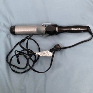 Revlon Barrel Curling Iron with Clamp